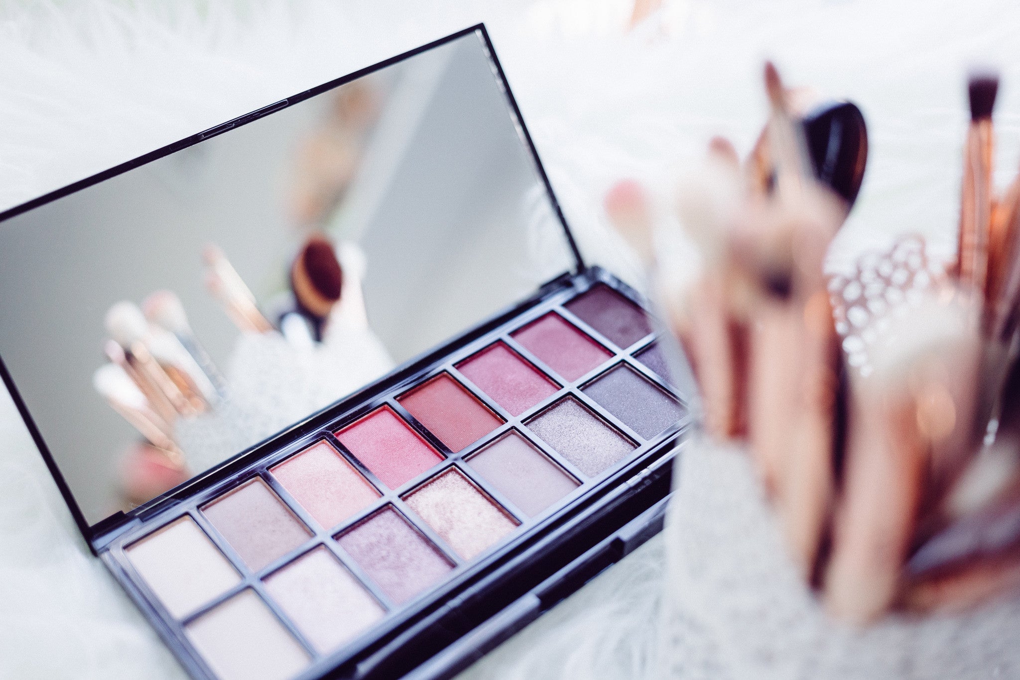 4 Unexpected Ways To Wear Colorful Makeup for Spring